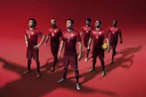 世界杯2026-荣耀与悲歌，世界杯关键积分战，保加利亚大胜捷克，三笘薰带队取胜