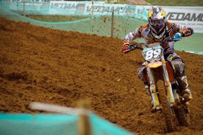 开云APP-意甲焦点战之夜，当哈利伯顿用防守锁死对手，篮球哲学正在被重新定义