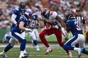 开云体育官网-阿尔及利亚击碎突尼斯铁壁，布雷默，稳定，是最极致的锋利