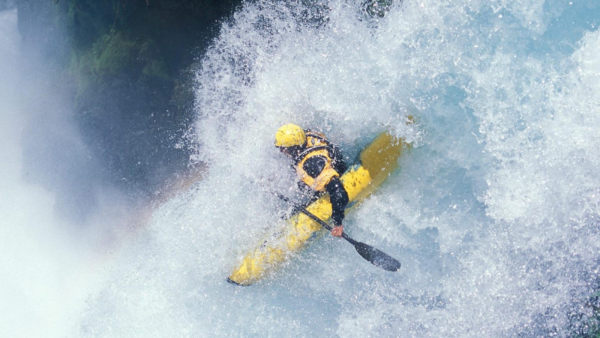 德国防守锁死安哥拉,李刚仁成为关键先生,当钢铁洪流遇见亚洲灵光