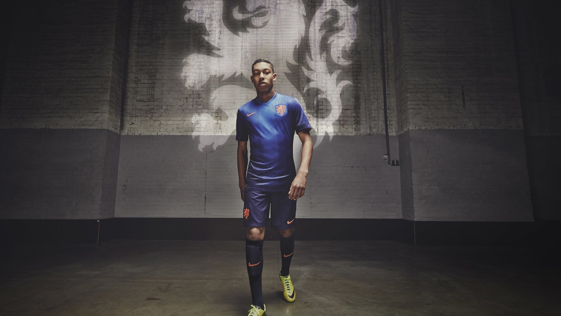 拜仁对阵里昂，当凯塞多成为绿茵节拍器，比赛已提前结束